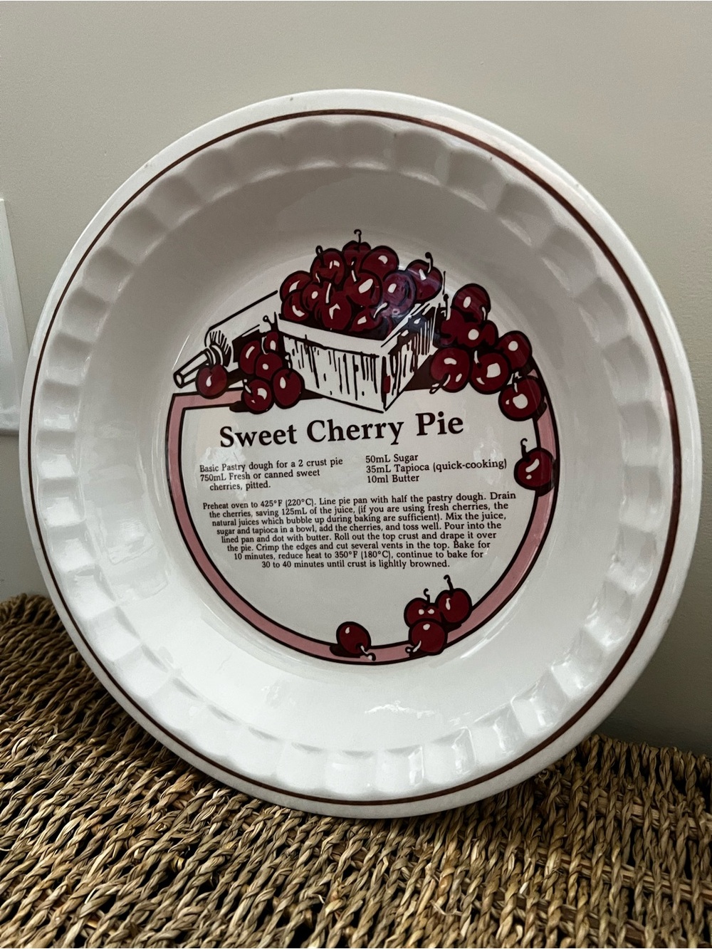 Vintage Sweet Cherry Pie Ceramic Pie Dish